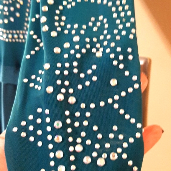 Forest green jumpsuit with multi colored rhinestones - Picture 4 of 10